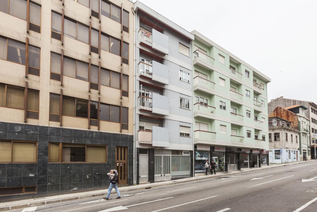 Apartment Camoes Deluxe Porto Luaran gambar